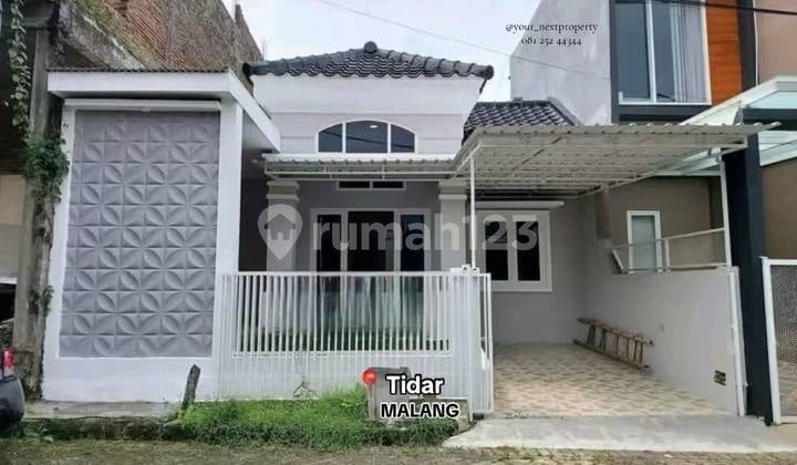 Rumah Minimalis Desain Modern di Perumahan Tidar Sukun Malang