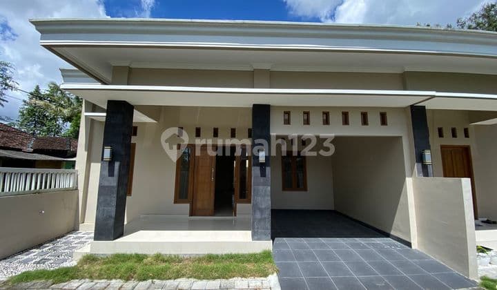 Rumah Nyaman & Strategis di Kalasan - Siap Huni dengan Fasilitas Lengkap!