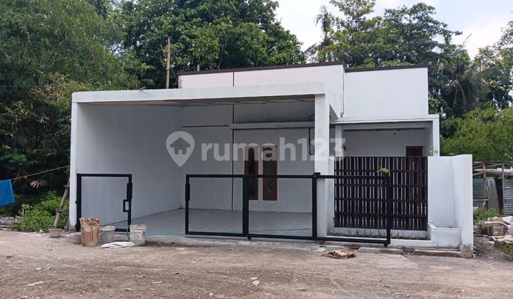 Rumah Siap Huni Strategis Dekat Uii - Bandulan Sukoharjo! Free Pagar dan Kanopi