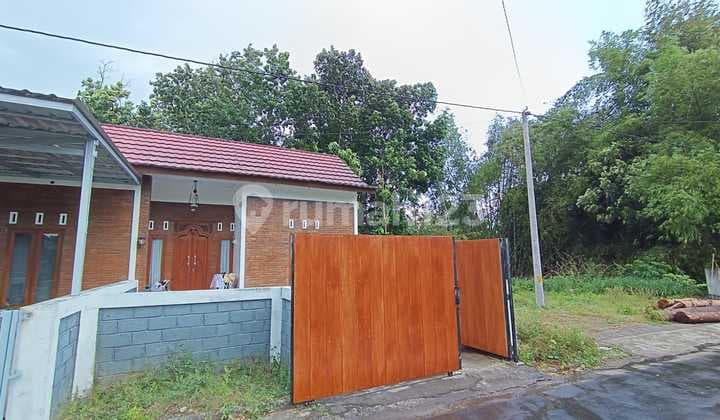 Rumah Nyaman 300 Jutaan di Utara Candi Prambanan - Cocok untuk Hunian & Investasi!