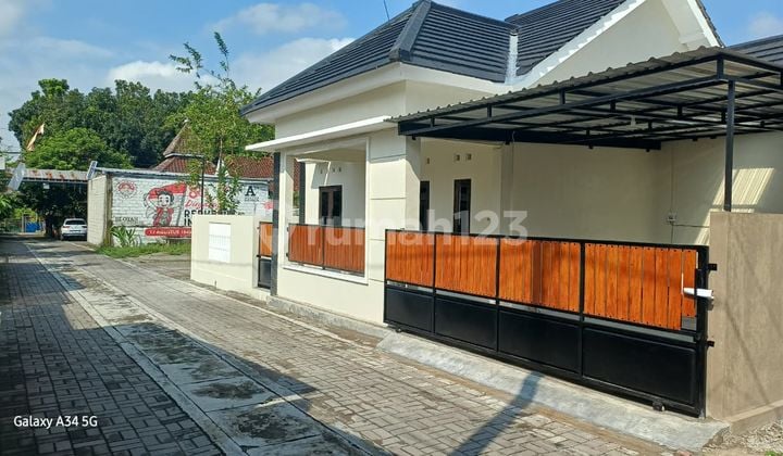 Hunian Nyaman di Wedomartani - Lokasi Strategis, Harga Masih bisa Nego!