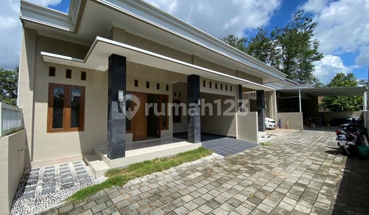 Rumah Modern Strategis di Kalasan Sleman - Nyaman, Lengkap, dan Siap Huni!