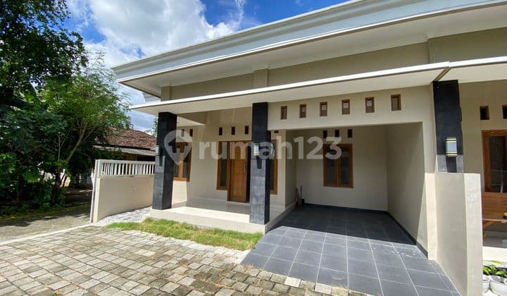 Hunian Eksklusif & Siap Huni di Kalasan - Bernilai Investasi Tinggi!