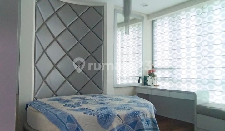 Apartemen St Moritz Presidential Suite