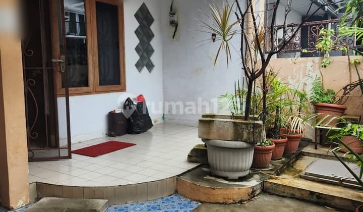 Pusat Kota Hitung Tanah di Jl Ketapang Dekat Jl Gajah Mada Jak Bar Rumah 2 LT