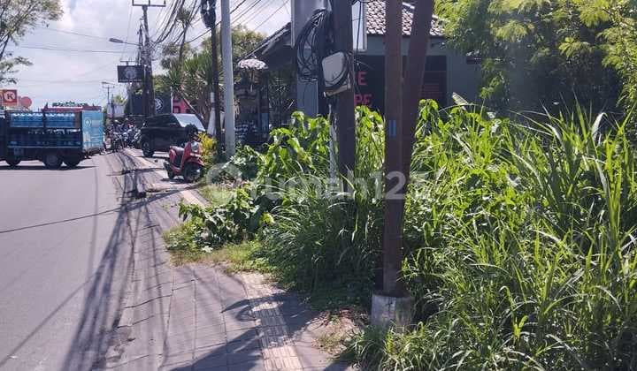 Hot List Land for sale on the edge of Utama Street, Canggu Kuta Utara Badung