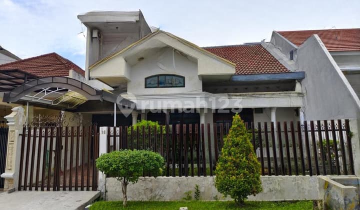 Turun Harga Lagi Bu di Jual Rumah Darmo Permai