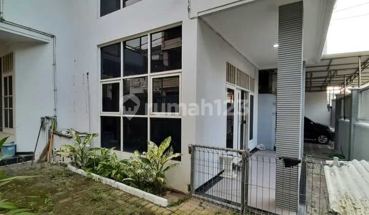For Sale: Simpang Darmo Permai Selatan House