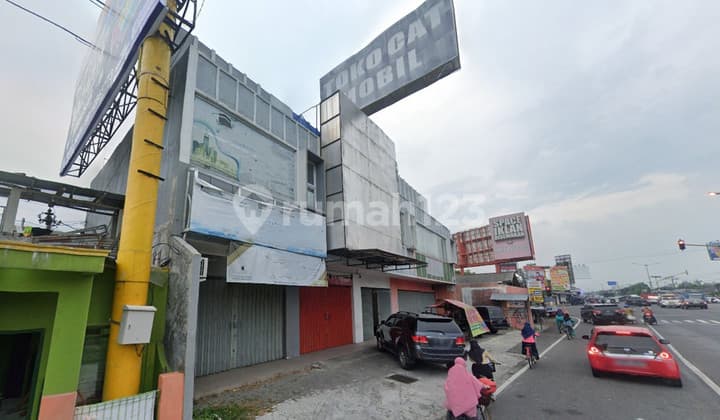 Dijual Ruko Dua Lantai Nol Km Jalan Ringroad Timur Wonocatur - Lokasi Strategis Komersial Banguntapan, Bantul