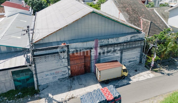 Dijual Gudang Strategis Siap Pakai di, Banyuraden, Gamping - Hanya 30 M Dari Jalan Godean KM 5