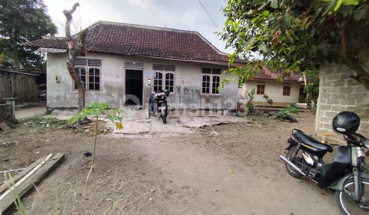 Tanah Bonus Rumah Lokasi Dekat Pasar Cebongan, Mlati, Sleman