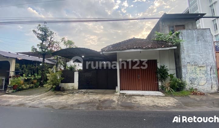 Rumah + Kost Dekat Area Jcm dan Ugm