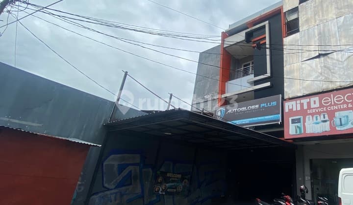 Ruko 3 Lantai Dekat Mall Pakuwon Jogja