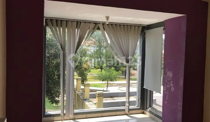 Dijual Cepat Jarang Ada Rumah Depan Taman