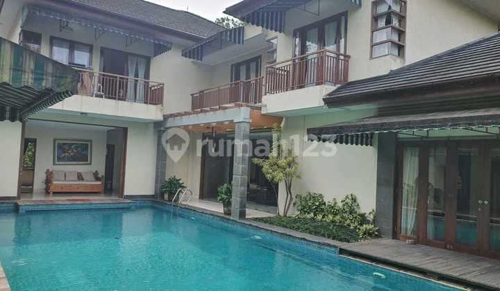 Jual Rumah Minimalis Siap Huni + Pool di Rancamaya Golf Estate Bogor
