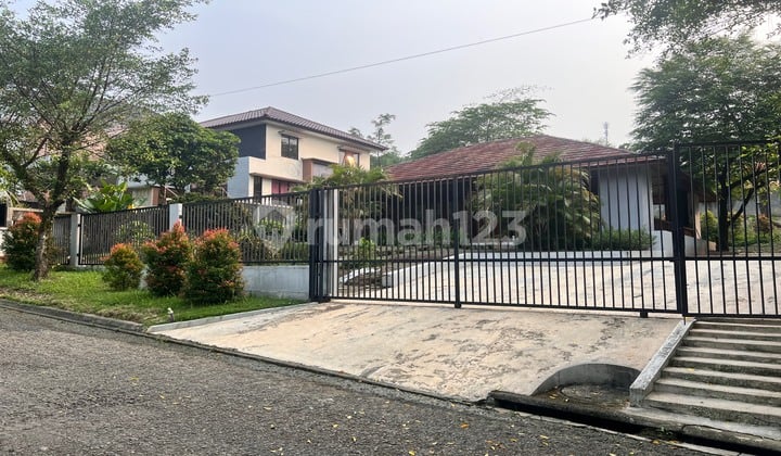 Dijual Tanah Berikut Rumah Kayu Hadap Green Area View Bukit