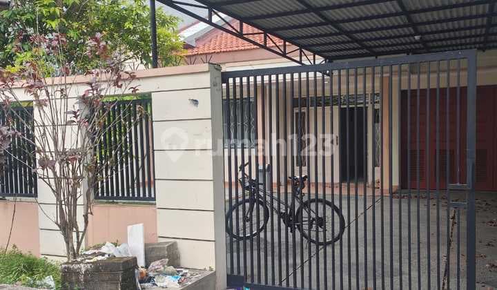 For Rent Spacious Ready-to-Occupy House in Meruya