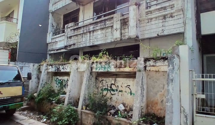 BELI TANAH nya GRATIS RUMAH nya di Palmerah.Jak bar. /SHM/