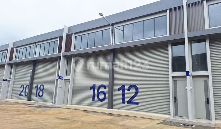 Gudang 6x18 FULL BANGUNAN ! Samping Bandara Soetta . Bisa KPG / Cicilan . Kawasan Pergudangan Internasional Duta Indah Starhub . Dadap