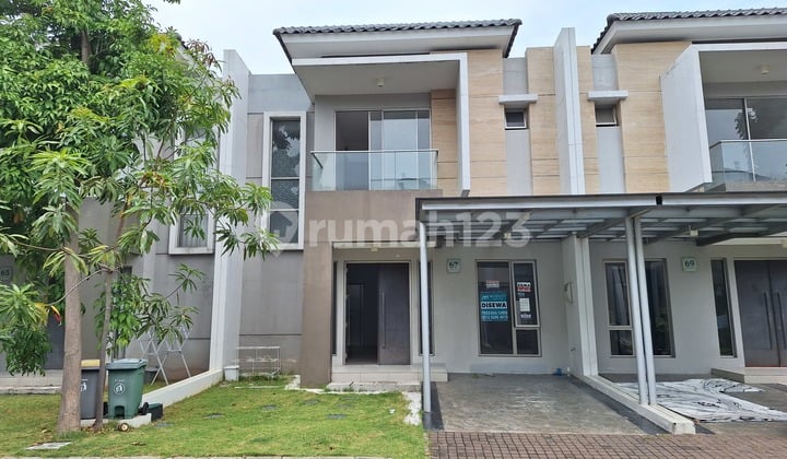 DIJUAL Rumah Golf Island PIK 8x15 2lt . Siap Huni . TERMURAH Bisa KPR . JUAL CEPAT