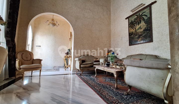 RUMAH MEWAH PIK 800m . Cluster Paling Mahal . Posisi Huk, Hadap Selatan Timur . Taman Resort Mediterania