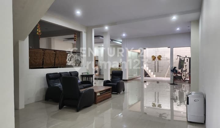 For Sale: Luxurious Semi-Furnished Rome Cluster in PIK, Strategic Location