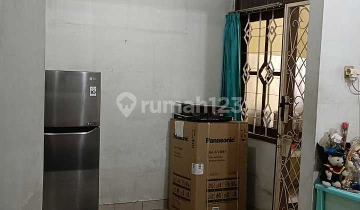 Di Jual Rumah di Perum Resinda