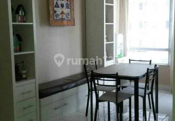 Sewa Apartemen Sudirman Park Jakarta Pusat 2 Bedroom Furnished