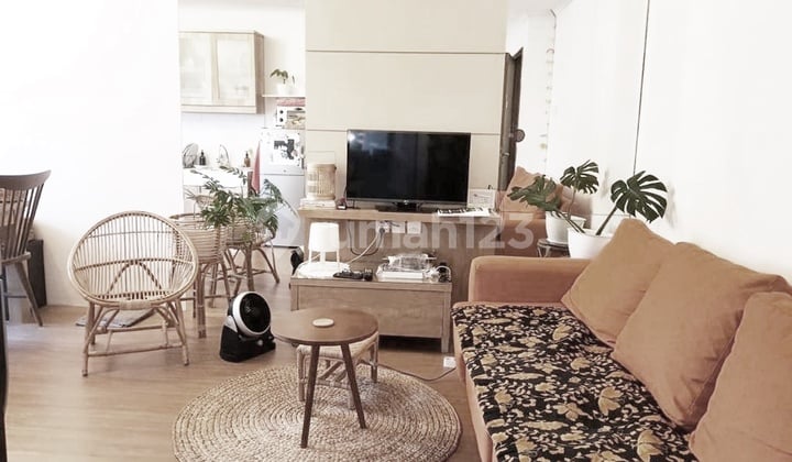 Sewa Apartemen Sudirman Park 2 Bedroom Fully Furnished