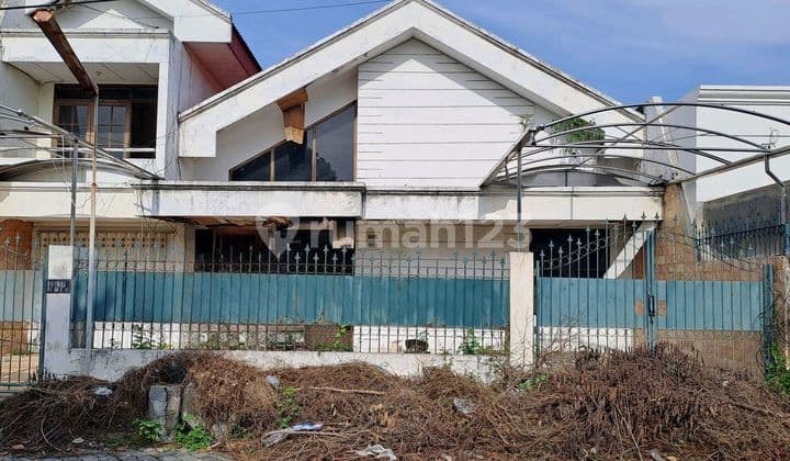 Rumah Hitung Tanah di Kalijudan Surabaya