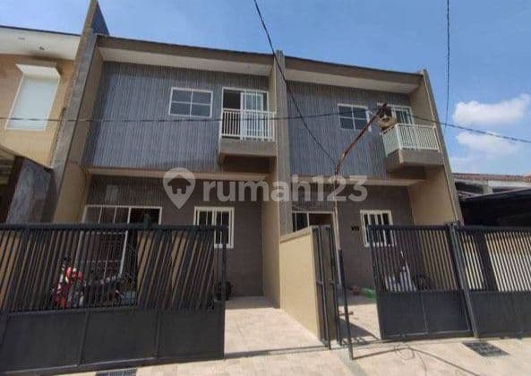 Dijual Rumah Baru Mulyosari Utara
