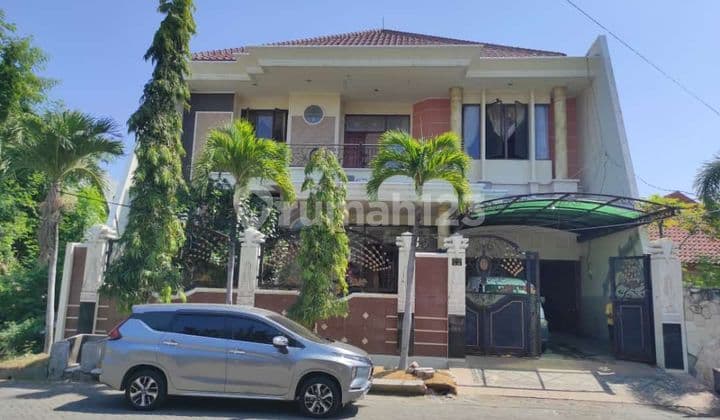 Dijual Rumah Besar Sutorejo Surabaya