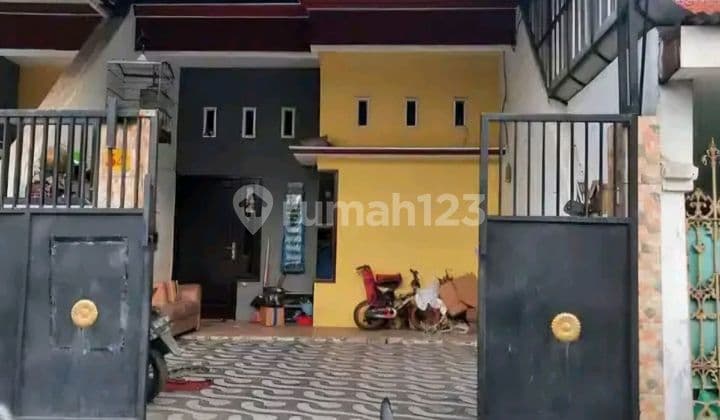 Two-Story House with Good SHM Near Pasar Atom, Kapaskrampung