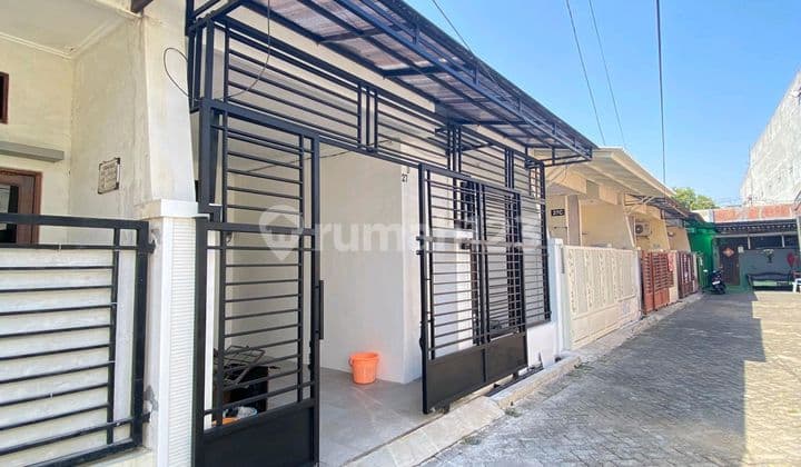 Central Surabaya House Near Pasar Atom Kapaskrampung