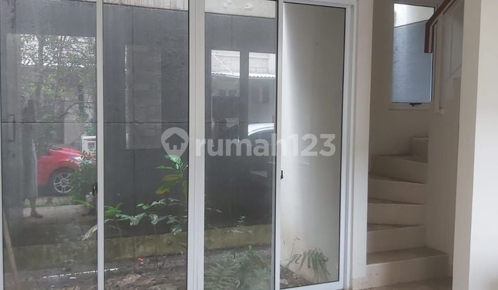 Rumah sewa di BSD Vanya Park