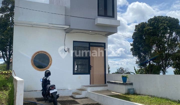 2-Storey House + Mezzanine Near Cimahi City Bonus Canopy