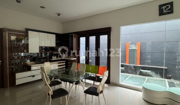 For Rent Rumah Lux Full Furnished Batununggal