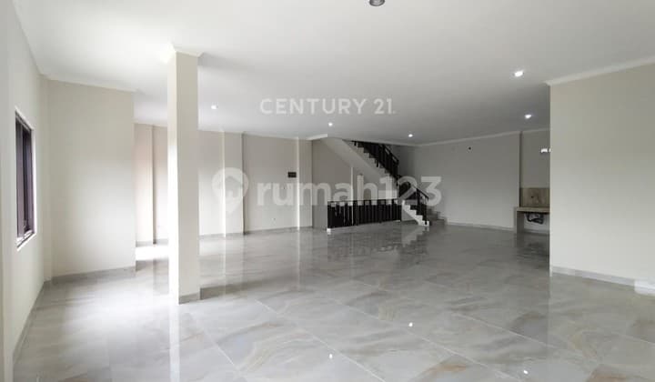 SHOPHOUSE ON KRANGGAN RAYA JATISAMPURNA BEKASI