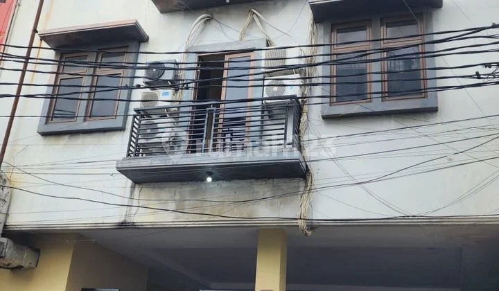 Rumah 4 Lantai Kost2-An Rumah 4 Lantai Kost2-An