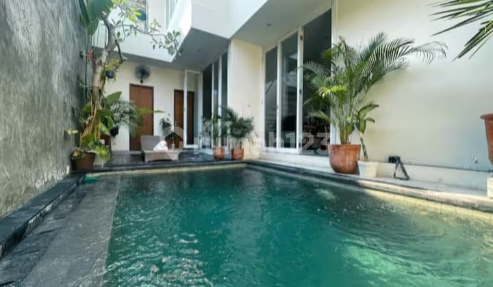 Villa Cantik di Jalan Bidadari, Kerobokan Kelod, Kuta Utara Bali