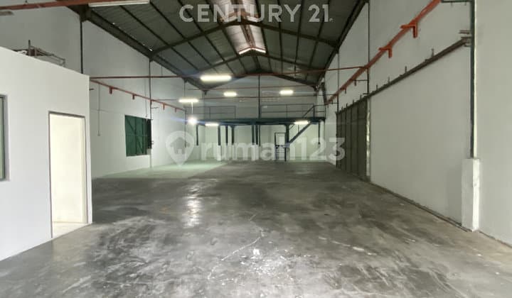 Gudang Siap Pakai Arya Kemuning Kota Tangerang Tinggal 1 Unit