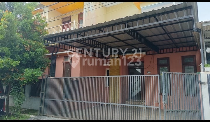 Sell Below Price 2-Story House in Ciputat Tangsel