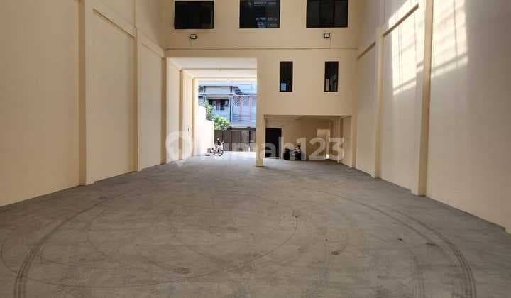 Warehouse in Tanjung Priok, North Tugu, North Jakarta