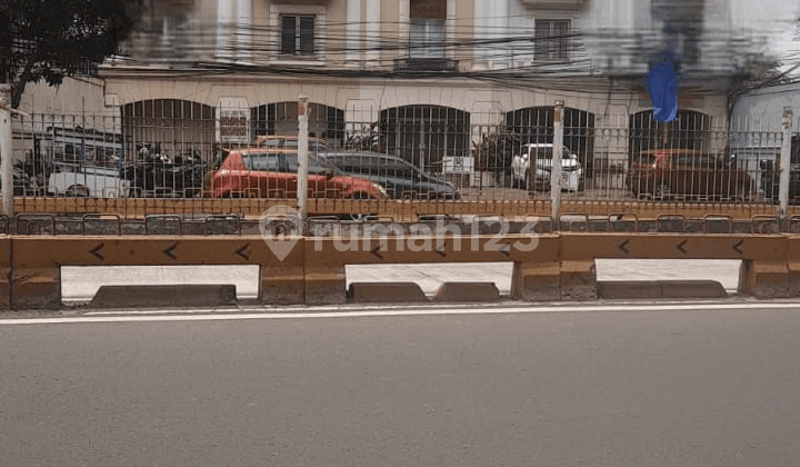 Mampang Prapatan Raya, Mampang, Jakarta Selatan