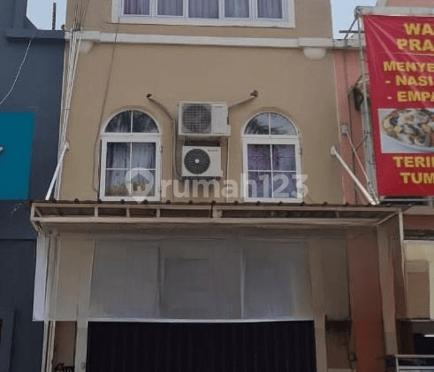 Dijual Ruko 3,5 Lantai di Banjar Wijaya Cipondoh Tangerang