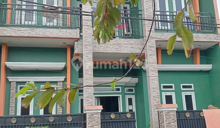 Quick sale: Beautiful Earth House in Pasar Kemis, Tangerang.