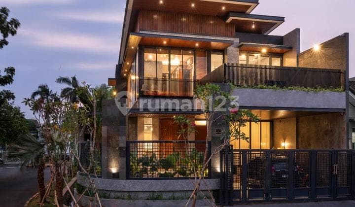 Dijual Rumah Full Furnish Mewah di Banjar Wijaya Tangerang
