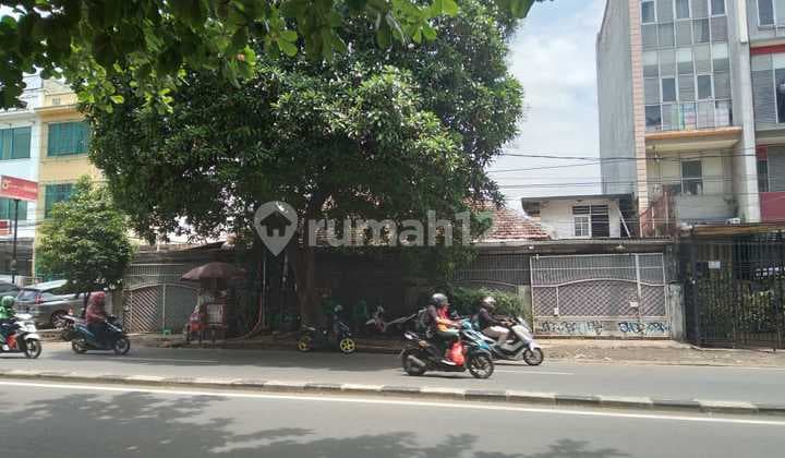 Dijual Rumah di Joglo Dekat Permata Hijau
