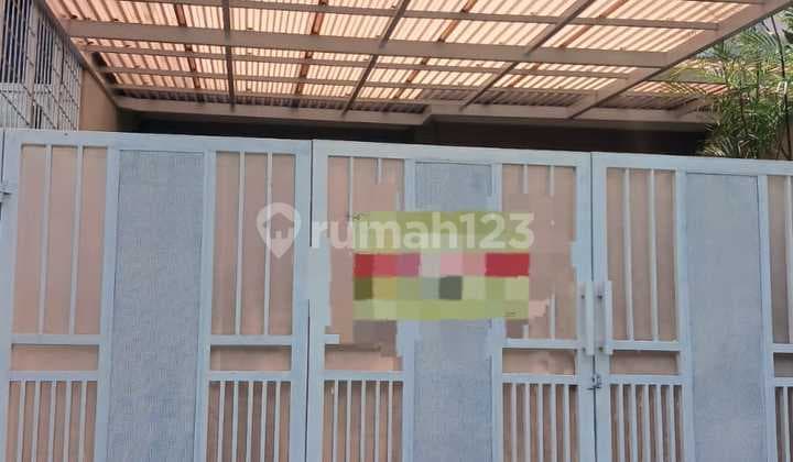 For Sale Ready-to-Occupy House in Karang Tengah Permai