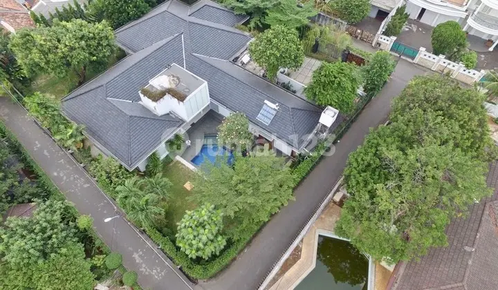 Dijual Rumah Modern Unfurnished di Jl Ampera Raya, Kemang